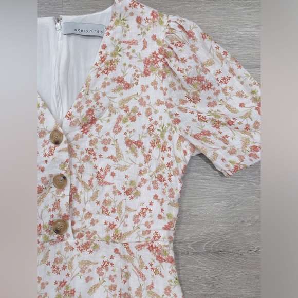 Adelyn Rae Women’s Summer Floral Dress sz Small (100% Linen) - Picture 2 of 7